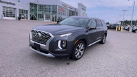 All Wheel Drive. Leather Interior. Touchscreen. Bluetooth. Remote Start. Sunroof. Rear View Backup C... (image 4)