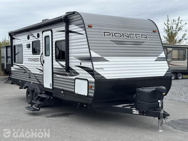 2020 Pioneer 210 RD Roulotte de voyage in Travel Trailers & Campers in Laval / North Shore