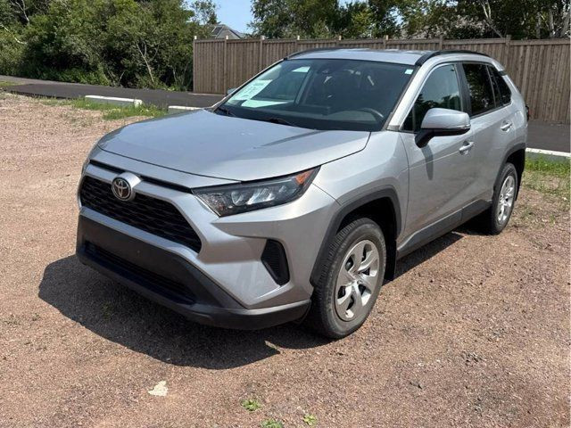 2019 Toyota RAV4 LE | Adaptive Cruise | Heated Seats in Cars & Trucks in Guelph