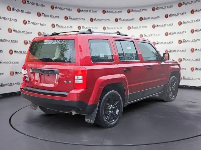 2015 Jeep Patriot 4WD 4dr Altitude in Cars & Trucks in Calgary - Image 8