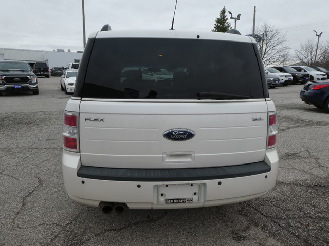 2011 Ford Flex SEL | Heated Seats | Bluetooth | in Cars & Trucks in Windsor Region - Image 4