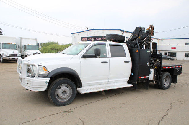 2014 Dodge RAM 5500 SLT CREW CAB PICKER TRUCK WITH HIAB 077 BOOM in Cars & Trucks in Edmonton - Image 2