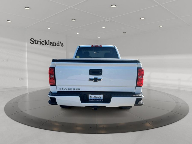 2018 CHEVROLET SILVERADO 1500 DOUBLE 4X4 LS in Cars & Trucks in Stratford - Image 4