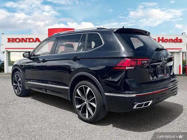 2024 Volkswagen Tiguan Highline R-Line | ACCIDENT FREE dans Autos et camions dans Kitchener / Waterloo - Image 7