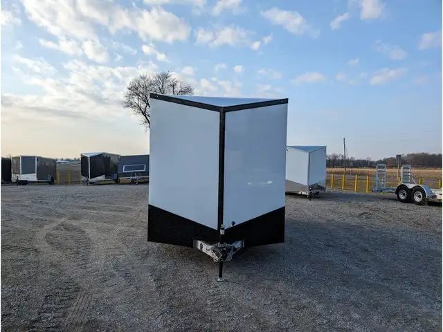  2025 Lightning 7.5x16 All Aluminum Wide Body Enclosed in Cargo & Utility Trailers in Mississauga / Peel Region - Image 4