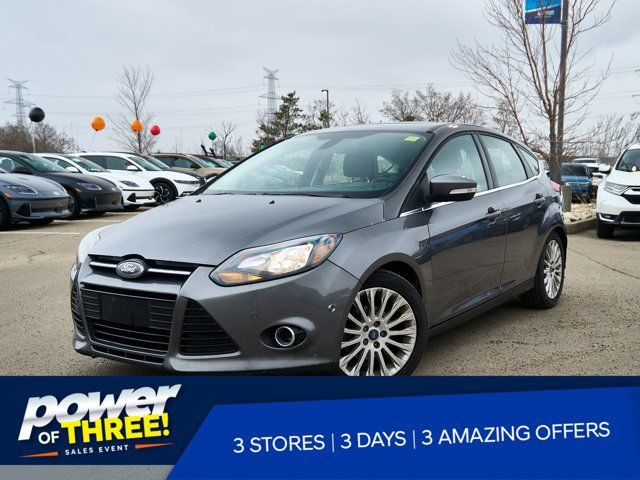 2012 Ford Focus Titanium | SUNROOF | BACKUP CAM | BLUETOOTH in Cars & Trucks in Edmonton