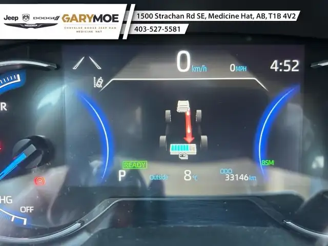 2023 Toyota RAV4 Hybrid XLE - Sunroof - Power Liftgate in Cars & Trucks in Medicine Hat - Image 12