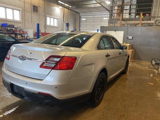 2017 Ford Taurus Police Inte in Cars & Trucks in Barrie - Image 4
