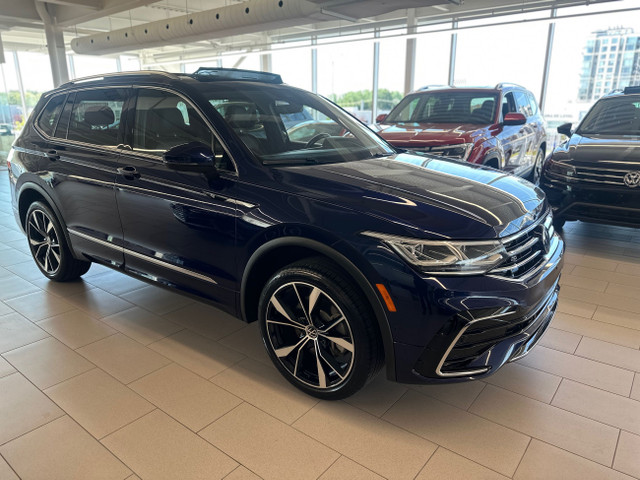 2022 Volkswagen Tiguan Highline R-Line R-line fully loaded in Cars & Trucks in Laval / North Shore