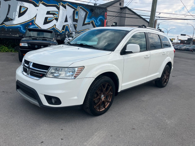 2012 Dodge Journey SXT * 183000KM - BIEN ÉQUIPÉ * in Cars & Trucks in Laval / North Shore