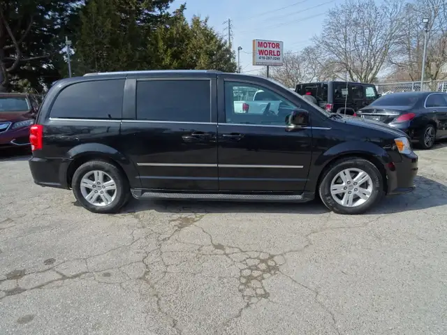 2016 Dodge Grand Caravan Crew62863212442497124