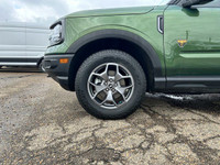 Recent Arrival! 6 Speakers, AM/FM radio: SiriusXM, Block heater, Body-Coloured Door Handles, Class I... (image 1)