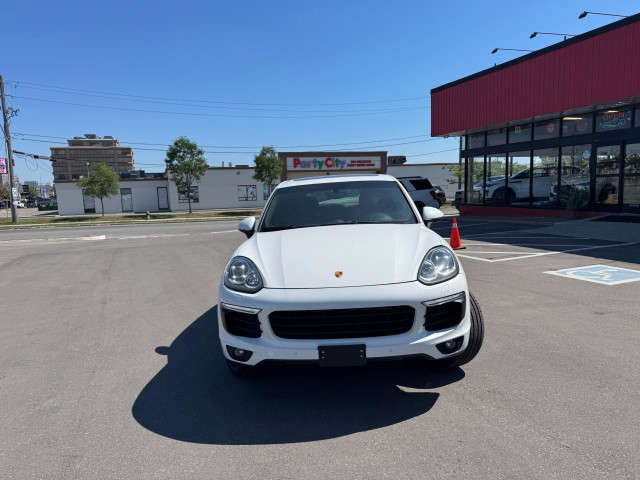 2018 Porsche Cayenne PLATINUM AWD LEATHER PAN/ROOF NAVI B/SPOT C in Cars & Trucks in City of Toronto - Image 2