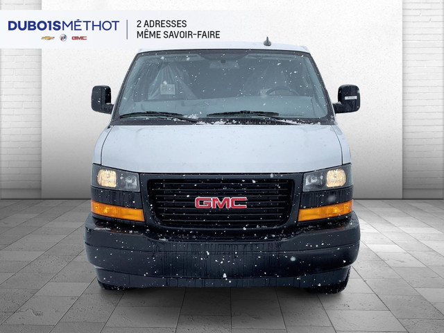2024 GMC Savana Cargo Van V8 6.6L A ESSENCE, 3500, ALLONGEE, COM in Cars & Trucks in Victoriaville - Image 3