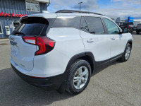 2023 GMC Terrain SLE AWD, 1.5L 4Cylinder, Remote Start, Heated Seats, Backup Camera, Keyless Entry,... (image 4)