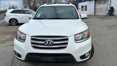 2012 Hyundai Santa Fe GL