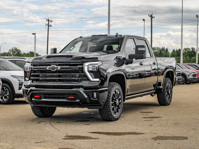 2025 Chevrolet Silverado 3500HD LTZ in Cars & Trucks in Edmonton - Image 4