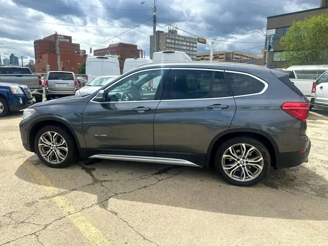 2017 BMW X1 xDrive28i in Cars & Trucks in Edmonton - Image 8