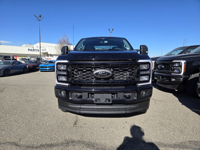2025 Ford F-350 XLT | BLACK APP PKG | PREM PKG | FX4 PKG | SYNC( in Cars & Trucks in Calgary - Image 2