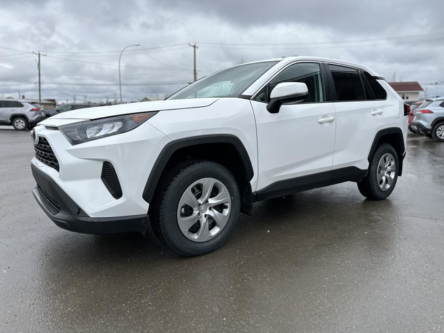 2023 Toyota RAV4 LE AWD for sale in Cars & Trucks in St. Albert - Image 4