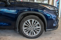 Ce modèle vient équipé avec les éléments suivants; AWD * GPS * Intérieur en Cuir * Mags * Toit ouvra... (image 9)