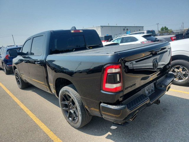 2022 RAM 1500 Sport SPORT CREW 4WD HEMI/NAV/LEATHER TRIM/22"... in Cars & Trucks in Belleville - Image 2