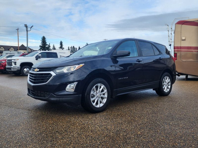 2020 Chevrolet Equinox LS 1.5L TURBO | HEATED CLOTH in Cars & Trucks in St. Albert - Image 2