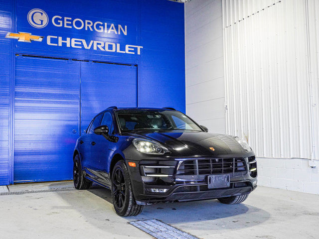 2016 Porsche Macan Turbo- Sunroof - Leather - Heated & in Cars & Trucks in Barrie - Image 3