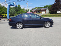 Awards: * IIHS Canada Top Safety Pick, Top Safety Pick+ Recent Arrival! Black 2015 Volkswagen Jetta... (image 4)