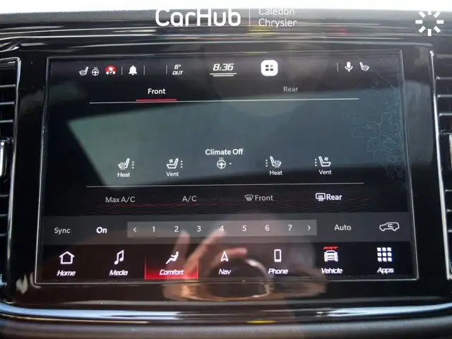 2022 Dodge Durango SRT 392 AWD 6.4L Sunroof Blind Spot 20Wheels in Cars & Trucks in Mississauga / Peel Region - Image 34