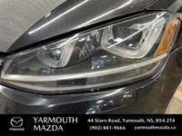 Panoramic Sunroof, Leather Seats, Low Kms, Heated Seats, Air Conditioning, Cruise Control, Backup Ca... (image 6)