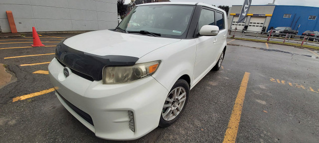 2014 Scion xB De base in Cars & Trucks in City of Montréal - Image 4