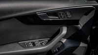 *Sunroof, Heated Seats, Heated Steering Wheel, Leather Seats, Apple CarPlay, Blind Spot Detection! *... (image 8)