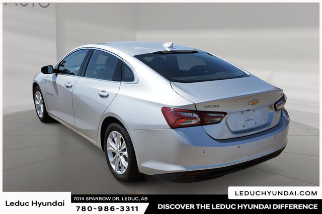 2020 Chevrolet Malibu LT 17-inch aluminum wheels, Heated driver  in Cars & Trucks in Edmonton - Image 4