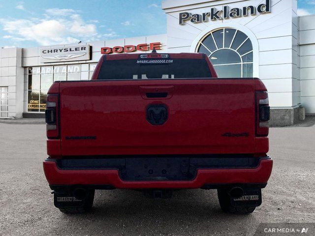 2022 Ram 1500 Laramie Night Edition Crew 4x4 Hemi Nav in Cars & Trucks in St. Albert - Image 4