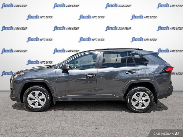 2021 Toyota RAV4 LE LOW MILEAGE | CLEAN CARFAX | HEATED SEATS in Cars & Trucks in London - Image 4