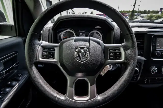 2023 Ram 1500 Classic SLT • BEDLINER • POWER SEAT • HANDS FREE in Cars & Trucks in Kingston - Image 18