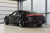 Modèle Turbo / ''Volcano Grey ''/ Bas KM /Sport Design package / Chargeur 150 KW / Groupe premium /... (image 6)