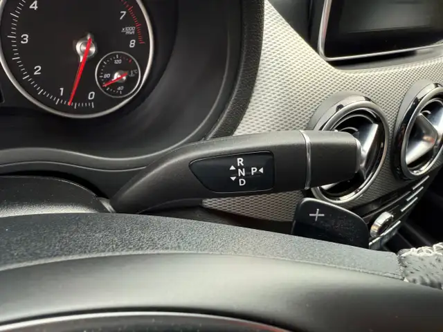 2015 Mercedes-Benz B-Class 4dr HB B 250 Sports Tourer 4MATIC in Cars & Trucks in City of Toronto - Image 15