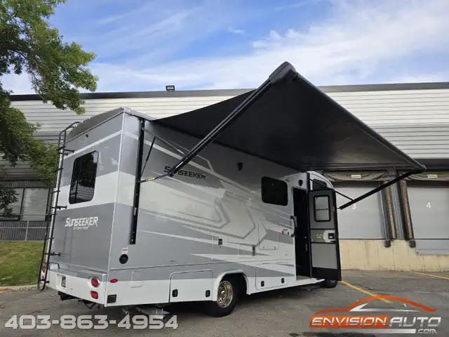 2021 FOREST RIVER SUNSEEKER MBS 2400T C-Class Motorhome RV in Cars & Trucks in Calgary - Image 7
