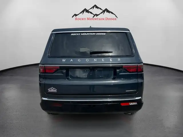  EX-DEMO 2023 JEEP WAGONEER L SERIES lll LOW LOW MILEAGE in Cars & Trucks in Red Deer - Image 8