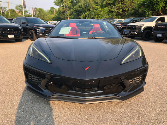 Convertible 2024 Chevrolet Corvette 1LT in Cars & Trucks in London - Image 2