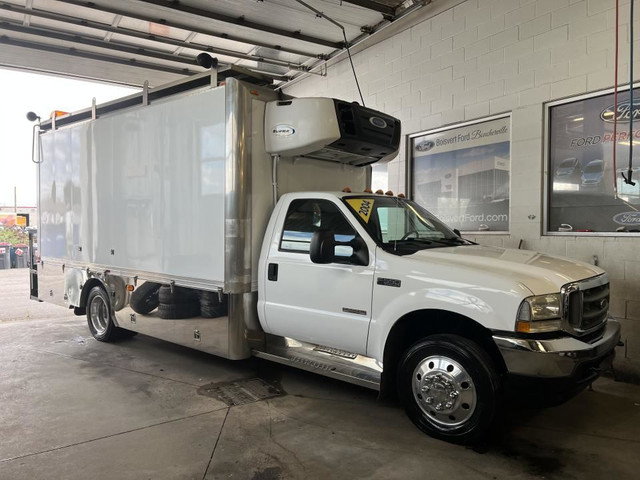 2004 Ford F-550 Cabine classique, empattement de 189 po - XL For in Cars & Trucks in Longueuil / South Shore - Image 2