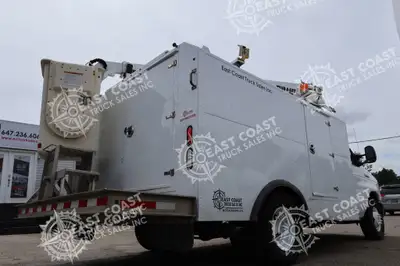 2016 Ford E350 Super Duty Bucket Van | Heavy Duty | Work-Ready Take your business to new heights - l...