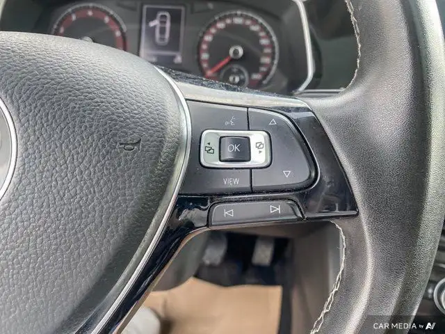 2021 Volkswagen Jetta Highline Sunroof Nav Capable in Cars & Trucks in St. Albert - Image 20