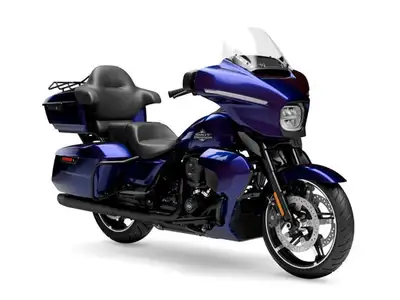 Talk with us about financing - trade up to your dream! 2025 Harley-Davidson Street Glide Ultra Featu...