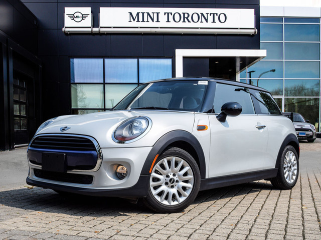 2016 MINI Cooper Hardtop 3 Door | No Accidents | HTD Seats | Sun in Cars & Trucks in City of Toronto