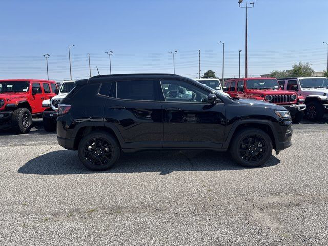 2025 Jeep Compass Altitude in Cars & Trucks in Mississauga / Peel Region - Image 4