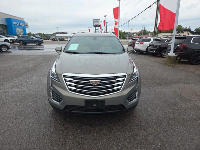 2019 Cadillac XT5 in Cars & Trucks in Ottawa - Image 2