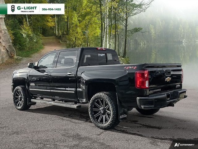  2018 Chevrolet Silverado 1500 4WD Crew Cab High Country/ LIFTED in Cars & Trucks in Saskatoon - Image 4